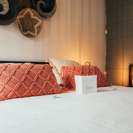 Cocoon By Jeanne - Op 450m Jeanne Nieuwpoort